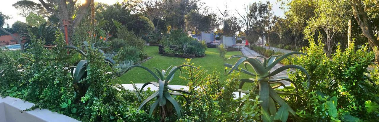 Gardenview Guest House ポート・エリザベス エクステリア 写真